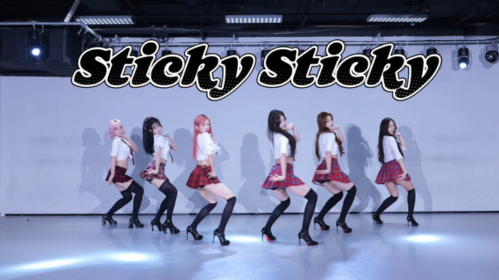 Hello Venus: The Stylish Big Sisters’ “Sticky Sticky”