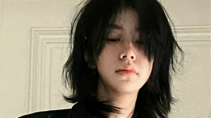 【سلسلة جيدا المدوّية】 البطلة ذات الشعر الطويل في الرواية أصبحت أخيرًا ذات وجه!