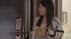 Dia adalah sponsor saya, tapi saya jatuh cinta padanya.