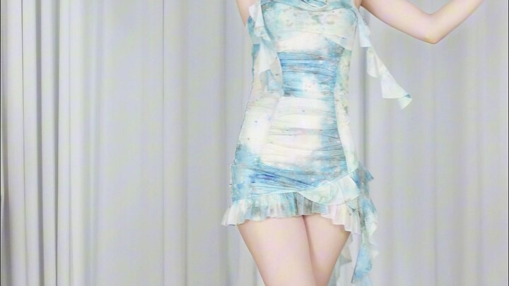 Gửi ánh trăng – Đầm xanh lá