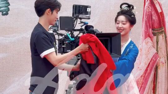 Reuters booting ceremony drama "Qia Feng Chun"
