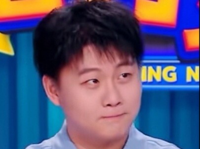I won’t let anyone miss out on listening to Principal Gao’s eldest son sing—it’s so, so sweet!! Who 