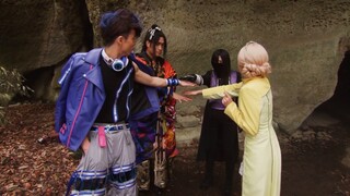 คอลเลคชั่นเสียงกรี๊ดของหวัง ลี่ต้า ปีนี้