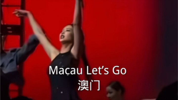 Sân khấu có bùng nổ hay không, tất cả phụ thuộc vào giọng của Chủ tịch Kim có lớn hay không; áp suất
