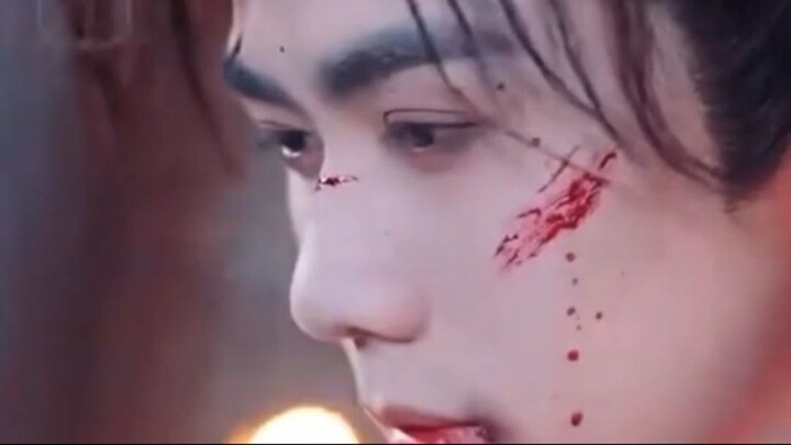 เขาฟื้นขึ้นมาอีกครั้ง พร้อมภารกิจรักษาตระกูลลู่