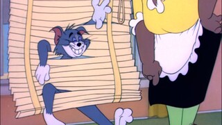 The roll can no longer move, open the swing!
