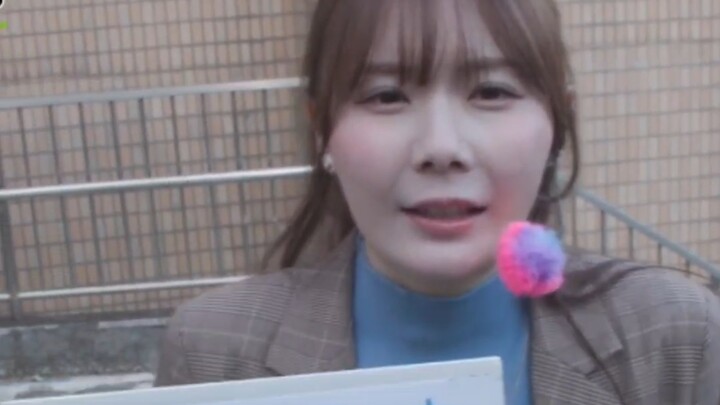 Livestream ngoài trời lạnh quá rồi