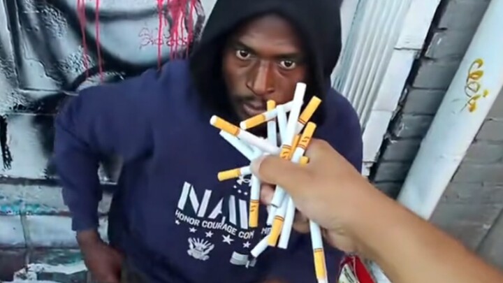 พี่ชายพยายามทำให้ย่านอเมริกาวุ่นวายขึ้น (7)