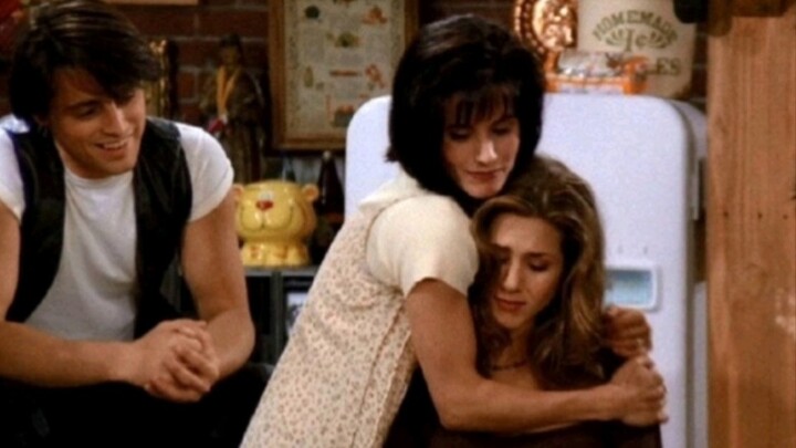 Ba đám cưới xúc động lòng người từ "Friends"