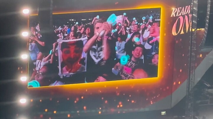 【Kpop punya Wu Bai-nya sendiri】Rekaman langsung TWICE di konser Stadion SoFi
