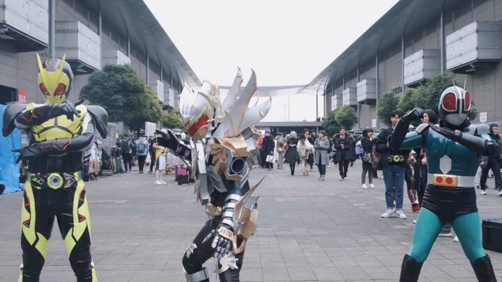 Festival Cosplay Kamen Rider