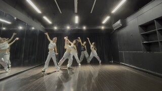 ถ้า ABCD เป็นเพลงของเกิร์ลกรุ๊ปห้าคน....เวอร์ชั่นห้าคนของ ABCD ที่แต่งขึ้นเอง รอบห้องซ้อม c
