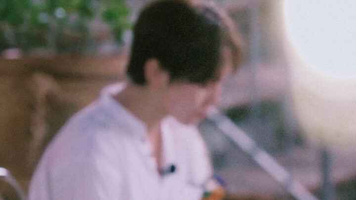 [بالصينية] أرجوك أحبّني، أرجوك أحبّني رغم تعبتي