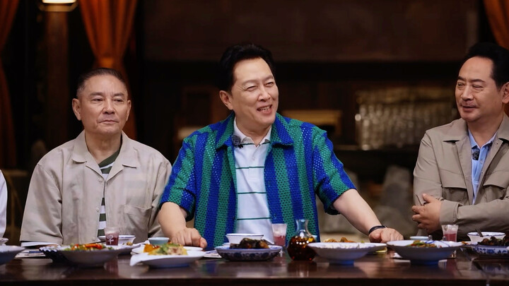 Apa yang sedang dipikirkan oleh Guru Luqi saat ini?