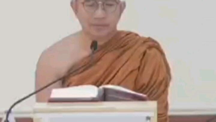 พระอริยะนอกตำรา