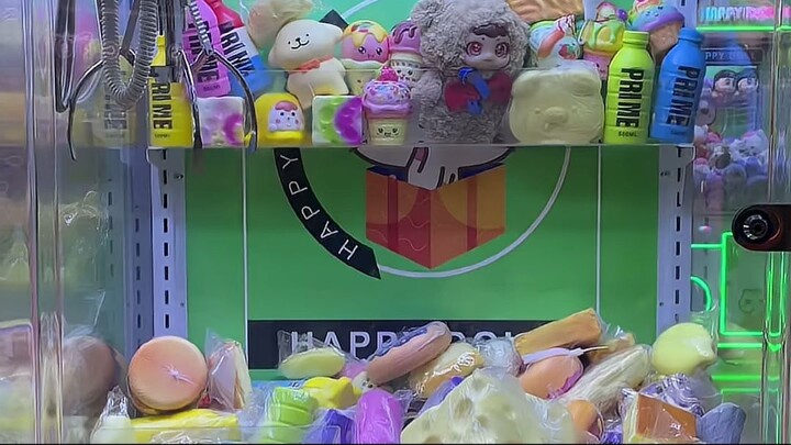 ตู้คีบสกุชชี่ สกุชชี่เยอะมาก | น้องเคนจิ