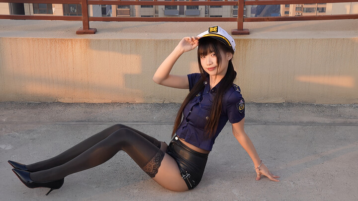 Do you like layering shiny silk?