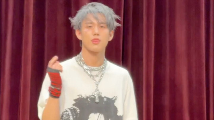 【Huang Yintuo】seperti Jennie Ada sesuatu yang sepertinya bergerak, aku tidak yakin, biar kulihat sek