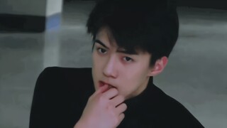 【Oh Se-hun】"Even the name is cool"