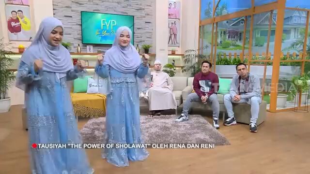 Ustazah Rena Reni