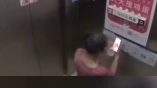 Buying eggs in the elevator