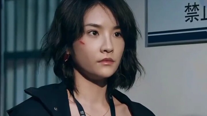 A villain's elaborate schemes are no match for a fool's sudden flash of inspiration.