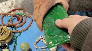 地摊的东西你把握不住！大爷！