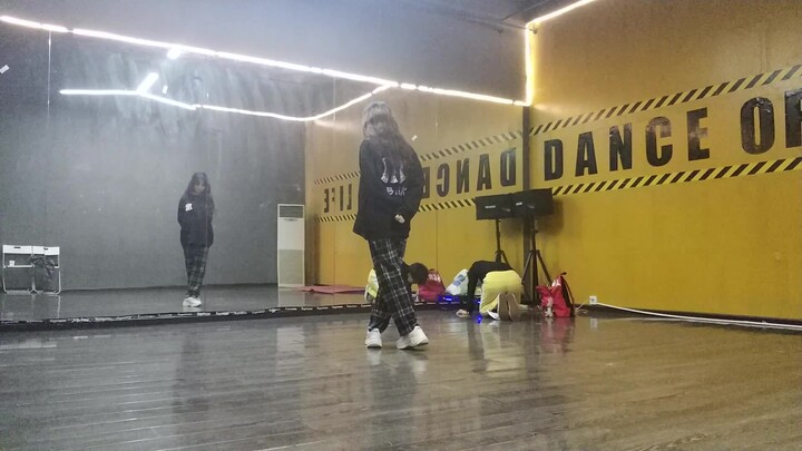 【TNT Times Youth League】Curly Eyelashes Full Cover Nanny-Level Dance Tutorial (Part 1)
