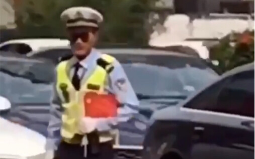 Nhân phẩm của Tổ quốc được bạn thể hiện một cách trọn vẹn, không ai được phép chà đạp.