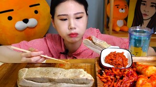 韩国fran卡妹|今天吃大块卤肉|配上清爽的萝卜泡菜