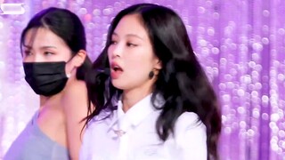 [Ảnh chụp khuôn mặt của JENNIE] Bài hát Shut Down của BlackPink