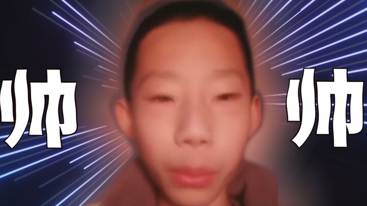 Chàng trai này đẹp trai đến mức toát lên cảm giác của nhạc điện tử~