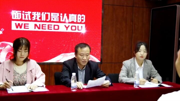 21. Nếu #phỏng_vấn ném #bản_sơ_yếu_lý_lịch của bạn vào #thùng_rác, bạn sẽ làm gì?