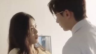 Dokter dingin cuek pada semua wanita, tapi jatuh cinta pada ibu tunggal yang bawa anaknya berobat