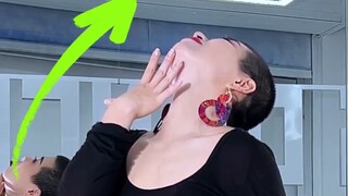 من الذي عنقه صلب جداً! (⓿_⓿) همم؟