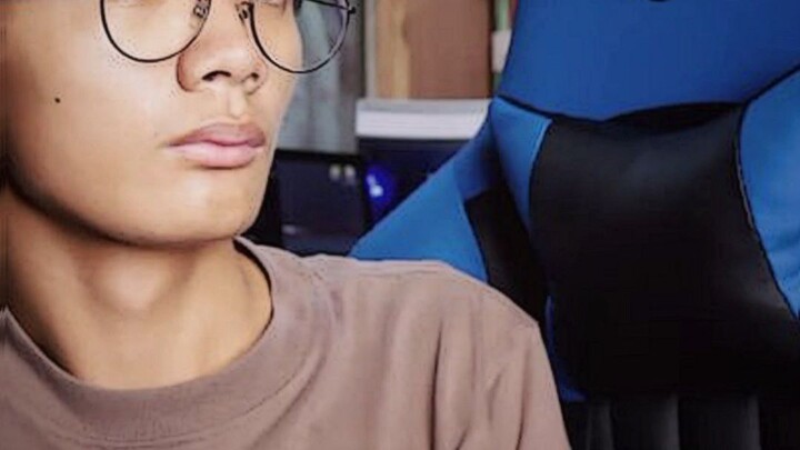 Kuya kris so pogi!! 💓