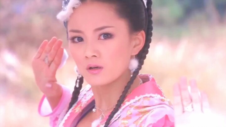 Who said our pink rabbit can't fight? It's obviously very powerful!!!
