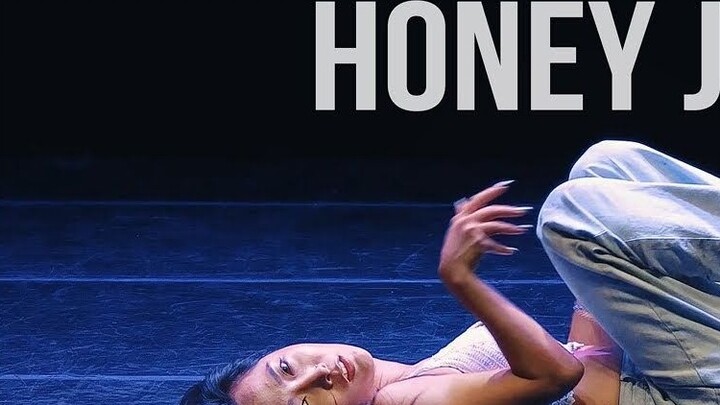 【HONEY J】Vẻ ngoài gợi cảm đẳng cấp như Lisa solo Take Me do Honey J biên đạo múa live bản gốc