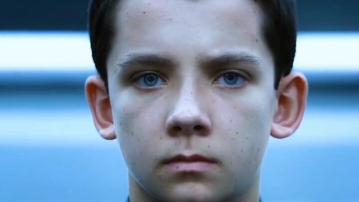 ภาพยนตร์ไซไฟคะแนนสูง “เกมของแอนเดอร์” – การประจันหน้าระหว่างเด็กอัจฉริยะกับเผ่าพันธุ์แมลงต่างดาว!