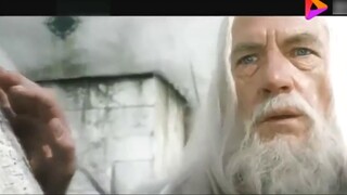 这才叫巨型破城锤，几头巨兽拉着都费劲，太壮观了