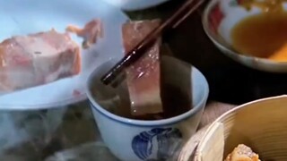 乾隆下江南品尝当地美食，怎料却洋相百出！