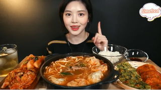 Lẩu sủi cảo, mì Kalguksu, bánh xèo kim chi 1 #anngonmoingay