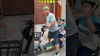 ใส่หมวกด้วย #ตลกฮาๆไทย #คริปตลกๆ #คลิ๊ปตลก #ตลก #พากย์ตลก #พากย์อีสาน #ฮา #ตลกๆ #พากย์นรก