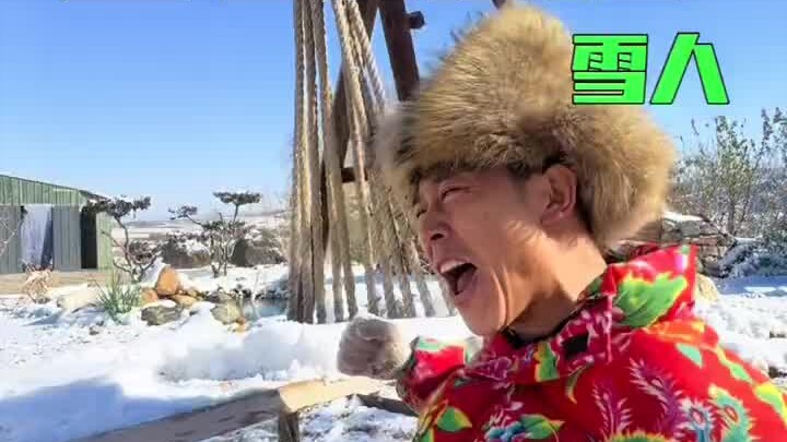 Roaming Freely in the Snow: A Happy Life Raising Pigs