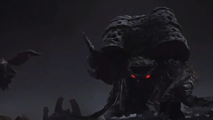 Chilling When You Think About It! Creepy Incidents Behind Ultraman That Official Sources Still Haven