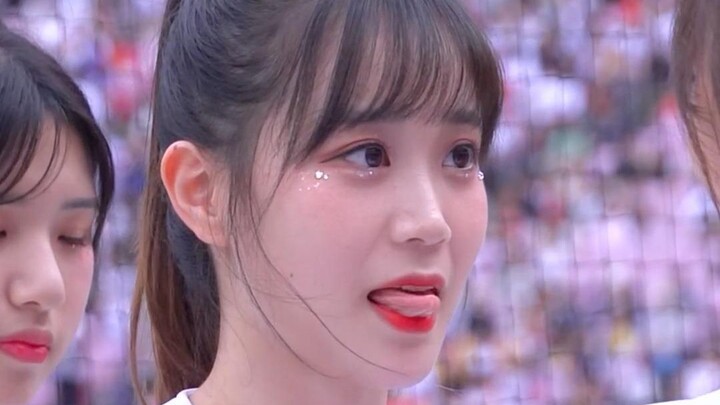 สาวเกาหลี สาวงามเชียร์ลีดเดอร์เต้นสุดฮอตแลบลิ้น