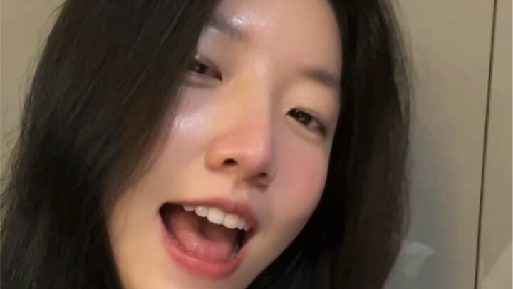 الاستماع إلى كلماتك هو مثل الاستماع إلى كلماتك