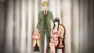 Loid Anya and Yor takes a family photo ~ Spy x Family episode 3