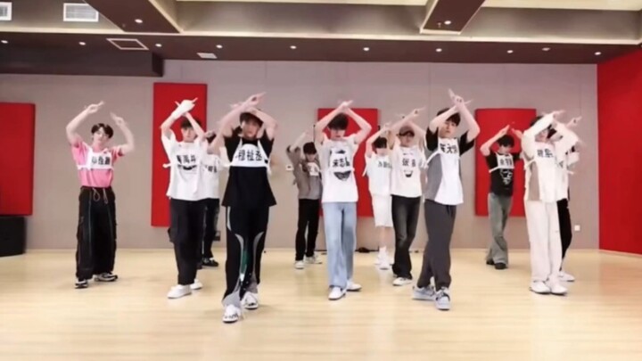 Only an effective center position deserves the title of visual focal point!