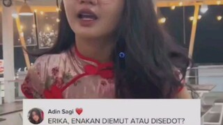 MISS ERIKA BERULAH ENAKAN DI SEDOT ATAU DI EMUT YA KIRA-KIRA❗❗❗💥